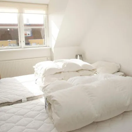 Apartament V